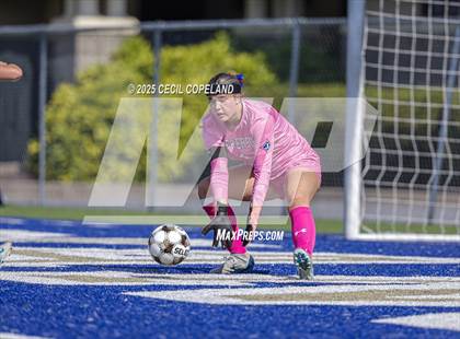 Thumbnail 1 in Oconee County vs. Jefferson (GHSA 3A Championship) photogallery.
