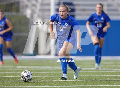 Thumbnail 1 in Oconee County vs. Jefferson (GHSA 3A Championship) photogallery.