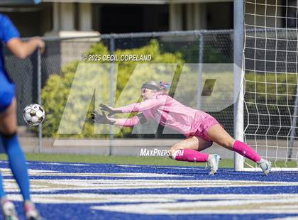 Thumbnail 1 in Oconee County vs. Jefferson (GHSA 3A Championship) photogallery.