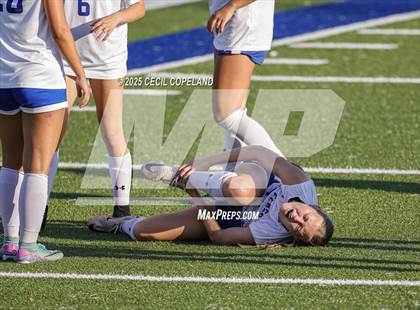 Thumbnail 2 in Oconee County vs. Jefferson (GHSA 3A Championship) photogallery.
