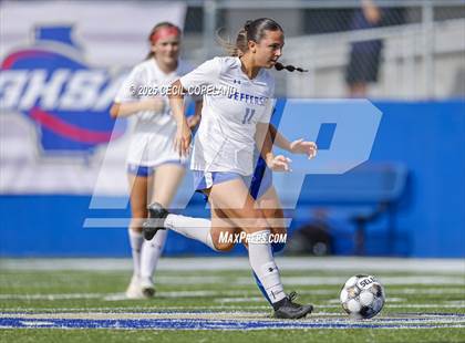 Thumbnail 1 in Oconee County vs. Jefferson (GHSA 3A Championship) photogallery.