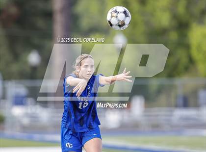 Thumbnail 1 in Oconee County vs. Jefferson (GHSA 3A Championship) photogallery.