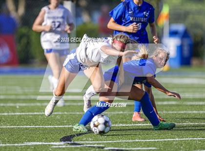 Thumbnail 3 in Oconee County vs. Jefferson (GHSA 3A Championship) photogallery.
