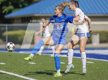 Thumbnail 3 in Oconee County vs. Jefferson (GHSA 3A Championship) photogallery.