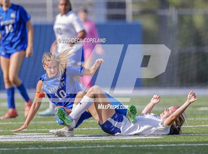 Thumbnail 1 in Oconee County vs. Jefferson (GHSA 3A Championship) photogallery.