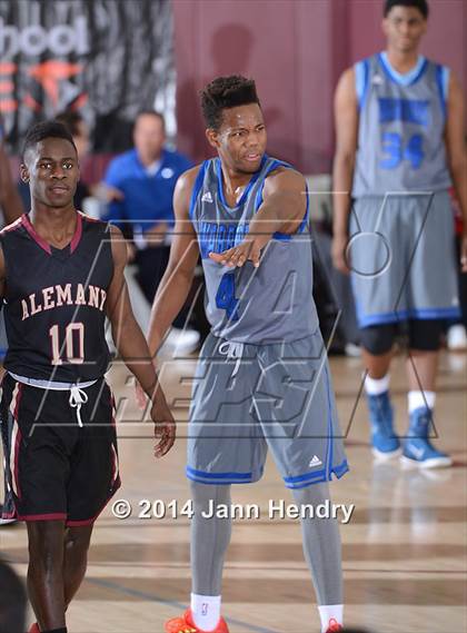 Thumbnail 1 in Alemany vs Saddleback Valley Christian (MaxPreps Holiday Classic) photogallery.