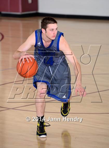 Thumbnail 2 in Alemany vs Saddleback Valley Christian (MaxPreps Holiday Classic) photogallery.