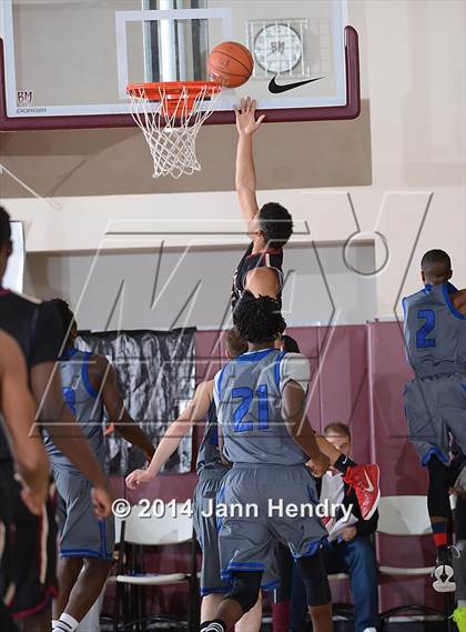 Thumbnail 1 in Alemany vs Saddleback Valley Christian (MaxPreps Holiday Classic) photogallery.