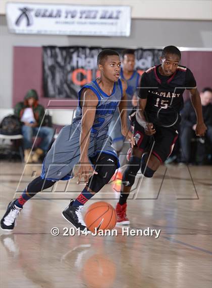 Thumbnail 1 in Alemany vs Saddleback Valley Christian (MaxPreps Holiday Classic) photogallery.