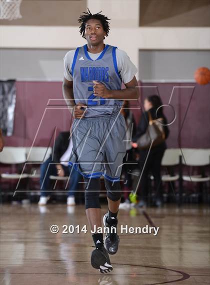 Thumbnail 2 in Alemany vs Saddleback Valley Christian (MaxPreps Holiday Classic) photogallery.