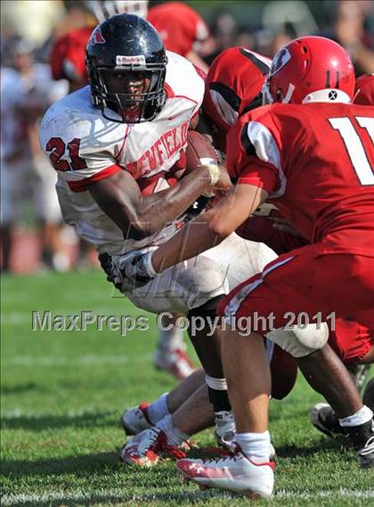 Thumbnail 3 in Newfield @ East Islip photogallery.