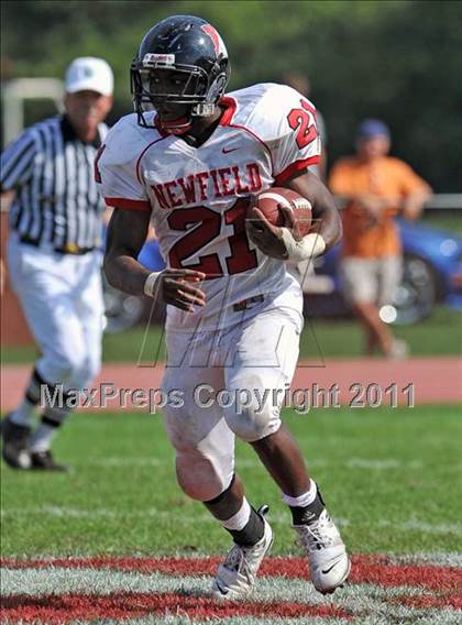 Thumbnail 2 in Newfield @ East Islip photogallery.