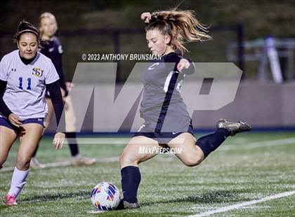 Thumbnail 3 in Sutter vs. Colfax (CIF SJS D5 Final) photogallery.