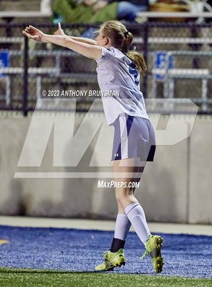 Thumbnail 3 in Sutter vs. Colfax (CIF SJS D5 Final) photogallery.