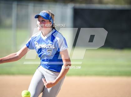 Thumbnail 1 in Rancho Bernardo @ Westview photogallery.