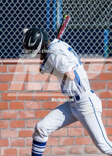 null - Photo 01