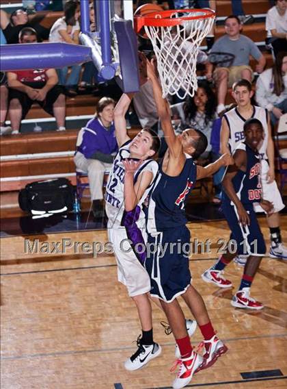 Thumbnail 3 in South-Doyle vs. Sevier County photogallery.