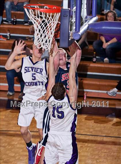 Thumbnail 1 in South-Doyle vs. Sevier County photogallery.