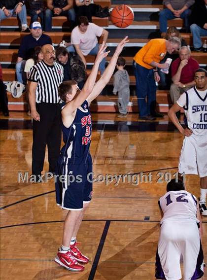 Thumbnail 1 in South-Doyle vs. Sevier County photogallery.