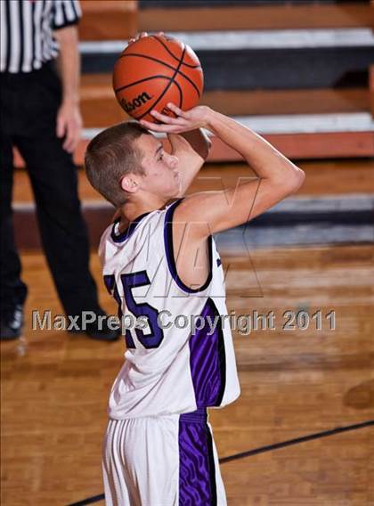 Thumbnail 3 in South-Doyle vs. Sevier County photogallery.