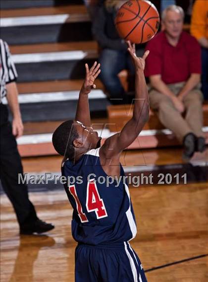 Thumbnail 1 in South-Doyle vs. Sevier County photogallery.