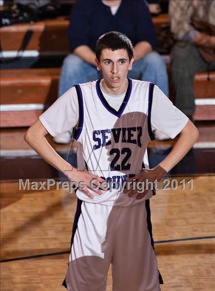 Thumbnail 2 in South-Doyle vs. Sevier County photogallery.