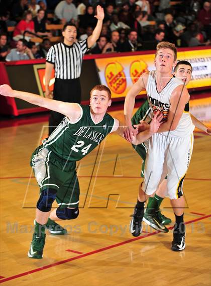 Thumbnail 2 in De La Salle vs. Foothill (Nike Extravaganza) photogallery.