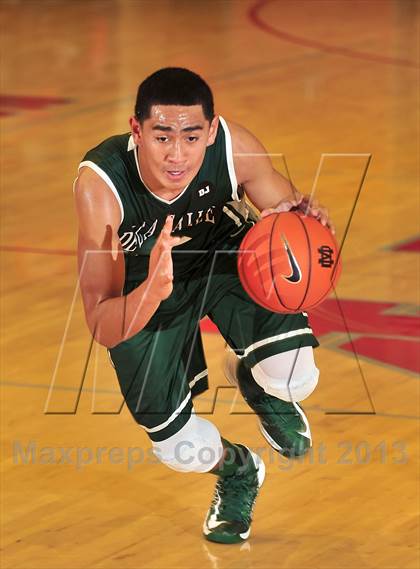 Thumbnail 3 in De La Salle vs. Foothill (Nike Extravaganza) photogallery.