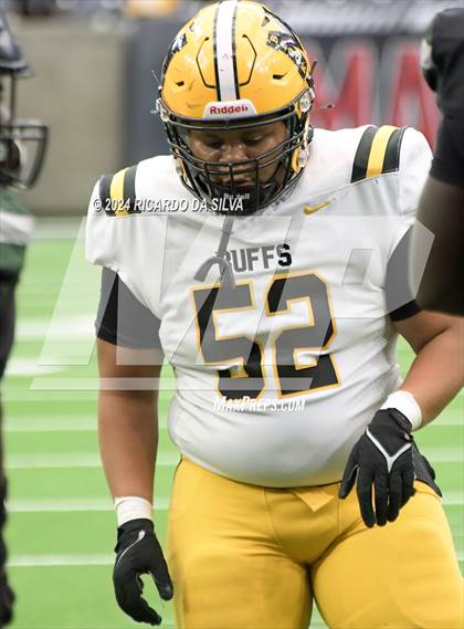 Thumbnail 1 in Fort Bend Marshall vs. Iowa Colony (UIL 5A Football Division II Semi-Regional) photogallery.