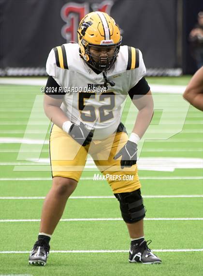 Thumbnail 1 in Fort Bend Marshall vs. Iowa Colony (UIL 5A Football Division II Semi-Regional) photogallery.