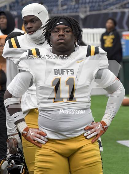 Thumbnail 1 in Fort Bend Marshall vs. Iowa Colony (UIL 5A Football Division II Semi-Regional) photogallery.
