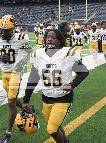 Thumbnail 2 in Fort Bend Marshall vs. Iowa Colony (UIL 5A Football Division II Semi-Regional) photogallery.
