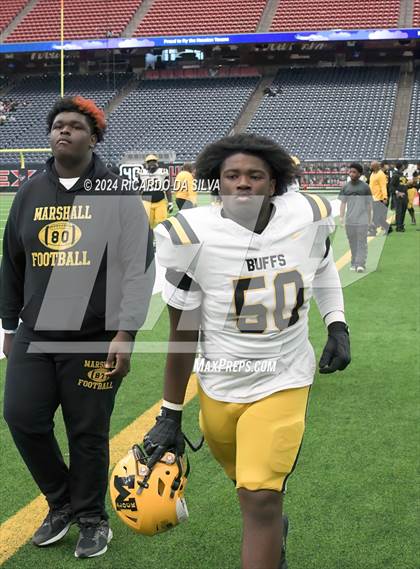 Thumbnail 1 in Fort Bend Marshall vs. Iowa Colony (UIL 5A Football Division II Semi-Regional) photogallery.
