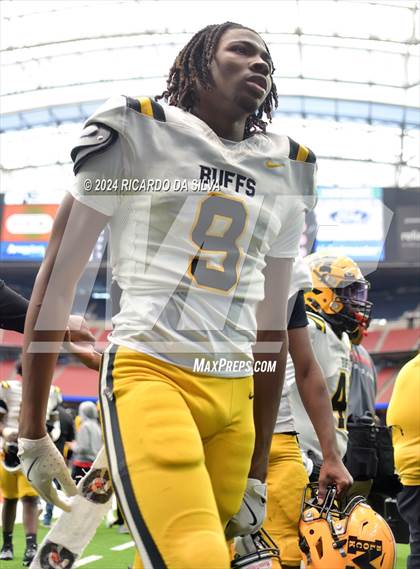 Thumbnail 2 in Fort Bend Marshall vs. Iowa Colony (UIL 5A Football Division II Semi-Regional) photogallery.