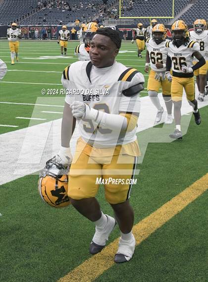 Thumbnail 1 in Fort Bend Marshall vs. Iowa Colony (UIL 5A Football Division II Semi-Regional) photogallery.
