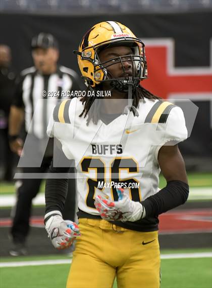 Thumbnail 1 in Fort Bend Marshall vs. Iowa Colony (UIL 5A Football Division II Semi-Regional) photogallery.