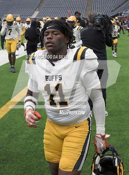 Thumbnail 1 in Fort Bend Marshall vs. Iowa Colony (UIL 5A Football Division II Semi-Regional) photogallery.
