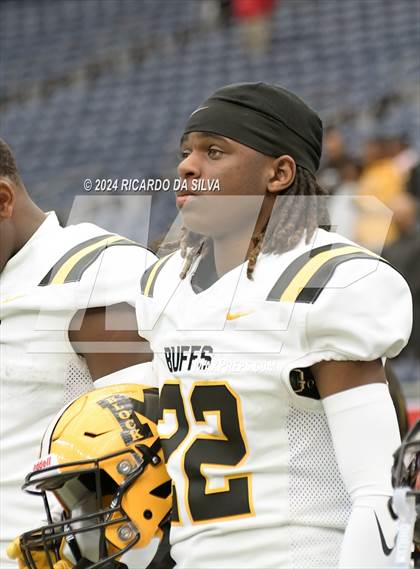 Thumbnail 2 in Fort Bend Marshall vs. Iowa Colony (UIL 5A Football Division II Semi-Regional) photogallery.