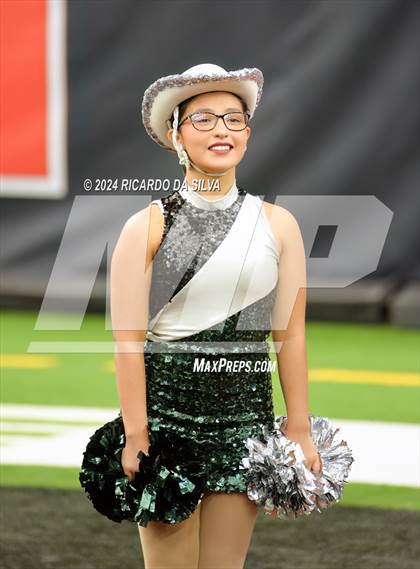 Thumbnail 1 in Fort Bend Marshall vs. Iowa Colony (UIL 5A Football Division II Semi-Regional) photogallery.