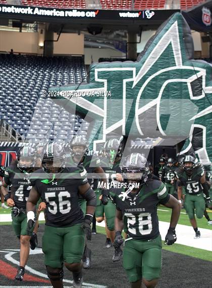 Thumbnail 2 in Fort Bend Marshall vs. Iowa Colony (UIL 5A Football Division II Semi-Regional) photogallery.