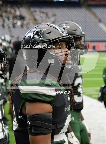 Thumbnail 1 in Fort Bend Marshall vs. Iowa Colony (UIL 5A Football Division II Semi-Regional) photogallery.