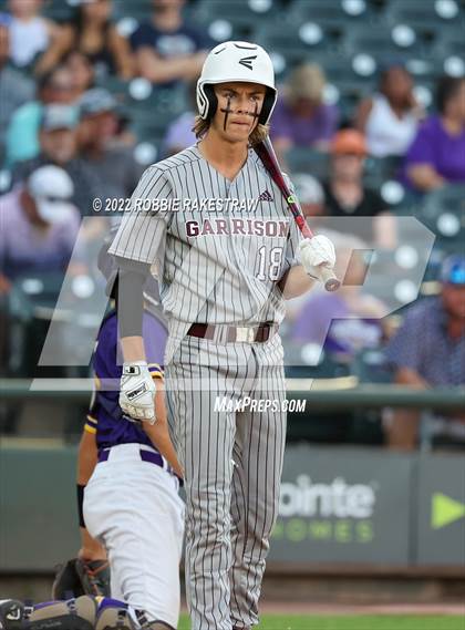 Thumbnail 2 in Shiner vs. Garrison (UIL 2A Baseball Semifinal) photogallery.