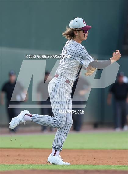 Thumbnail 1 in Shiner vs. Garrison (UIL 2A Baseball Semifinal) photogallery.