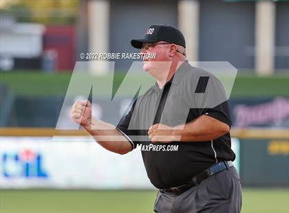 Thumbnail 2 in Shiner vs. Garrison (UIL 2A Baseball Semifinal) photogallery.