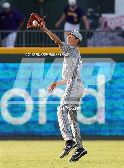 Thumbnail 3 in Shiner vs. Garrison (UIL 2A Baseball Semifinal) photogallery.