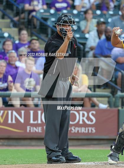 Thumbnail 2 in Shiner vs. Garrison (UIL 2A Baseball Semifinal) photogallery.