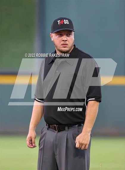 Thumbnail 2 in Shiner vs. Garrison (UIL 2A Baseball Semifinal) photogallery.