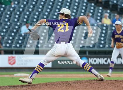 Thumbnail 1 in Shiner vs. Garrison (UIL 2A Baseball Semifinal) photogallery.