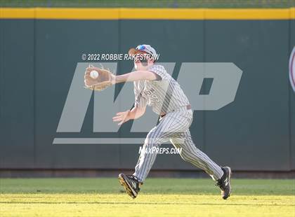 Thumbnail 2 in Shiner vs. Garrison (UIL 2A Baseball Semifinal) photogallery.