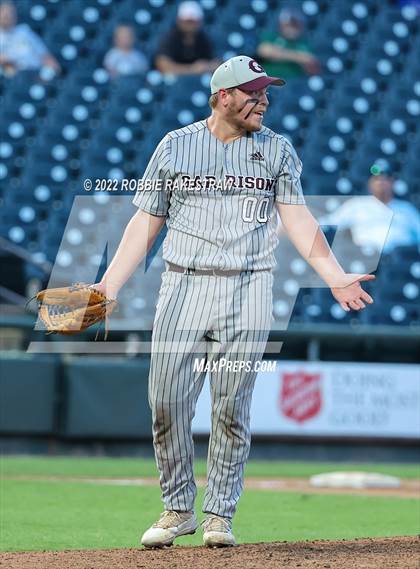 Thumbnail 2 in Shiner vs. Garrison (UIL 2A Baseball Semifinal) photogallery.